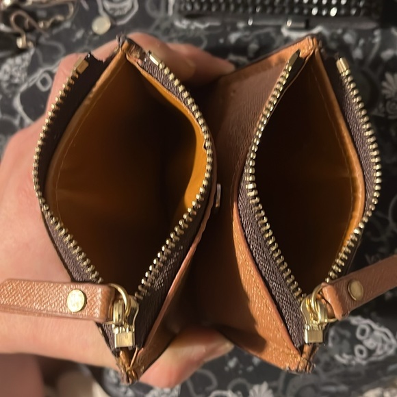 Louis Vuitton Wallet MAKE OFFER - Picture 7 of 11